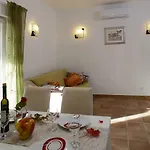Apartment Zara Ražanj