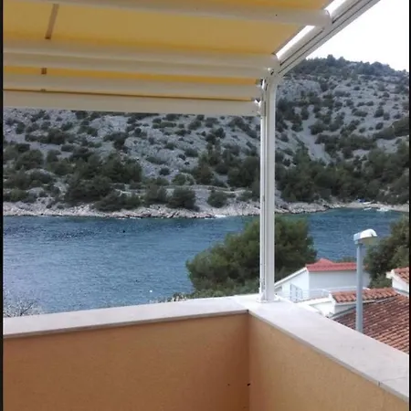 Zara Διαμέρισμα Ražanj