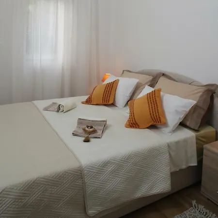 Zara Apartment