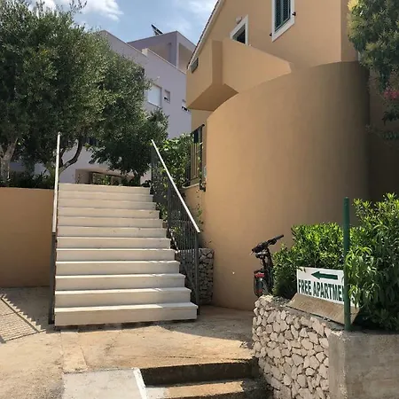 Apartment Zara *